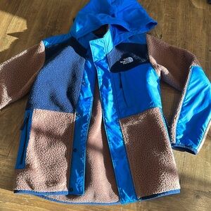 Fleece North Face jacket